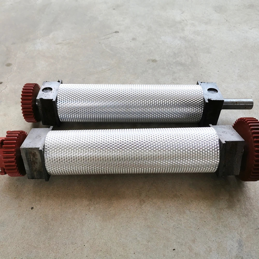 2 Rollers Set Beeswax Foundation Embossing Rollers 310mm/450mm Customized Cell Size Beekeeping Equipment for Beeswax Foundation