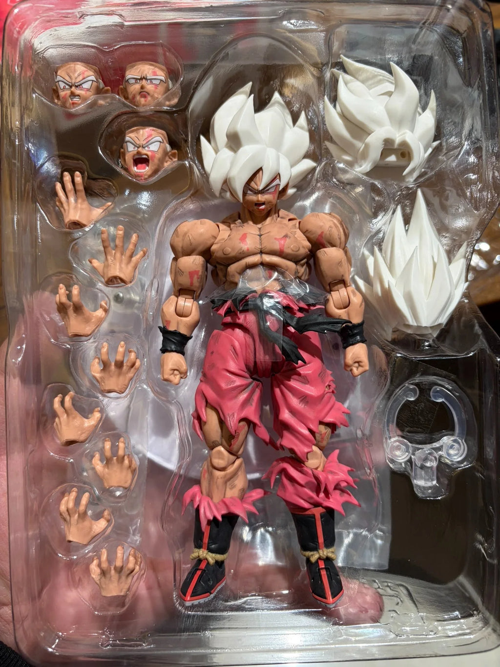 100% Original Bandai S.H.Figuarts Shf Dragon Ball Z Super Saiyan Son Goku Legendary Super Saiyan Genkida Matsuri Edition Genuine