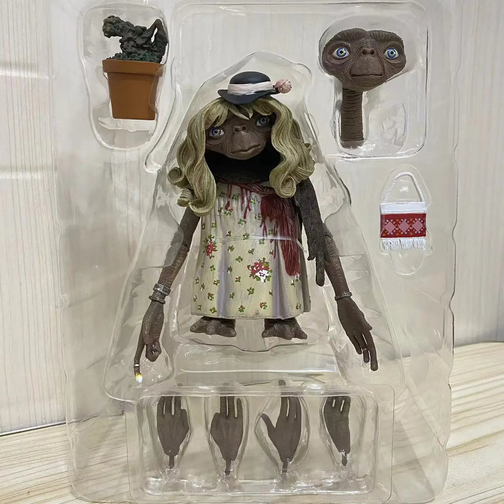 NECA 55077 E.T. the Extra-Terrestrial: 40th Anniversary - Ultimate Dress-Up E.T. 7 inch Action Figures Original Model Doll Toys