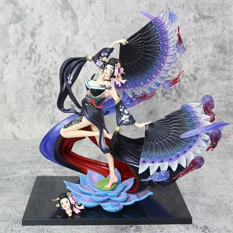 Action Anime Figure Robin Japanese Comics Limited Model Ornament Gift Kabuki Peripheral Gift Doll Collection