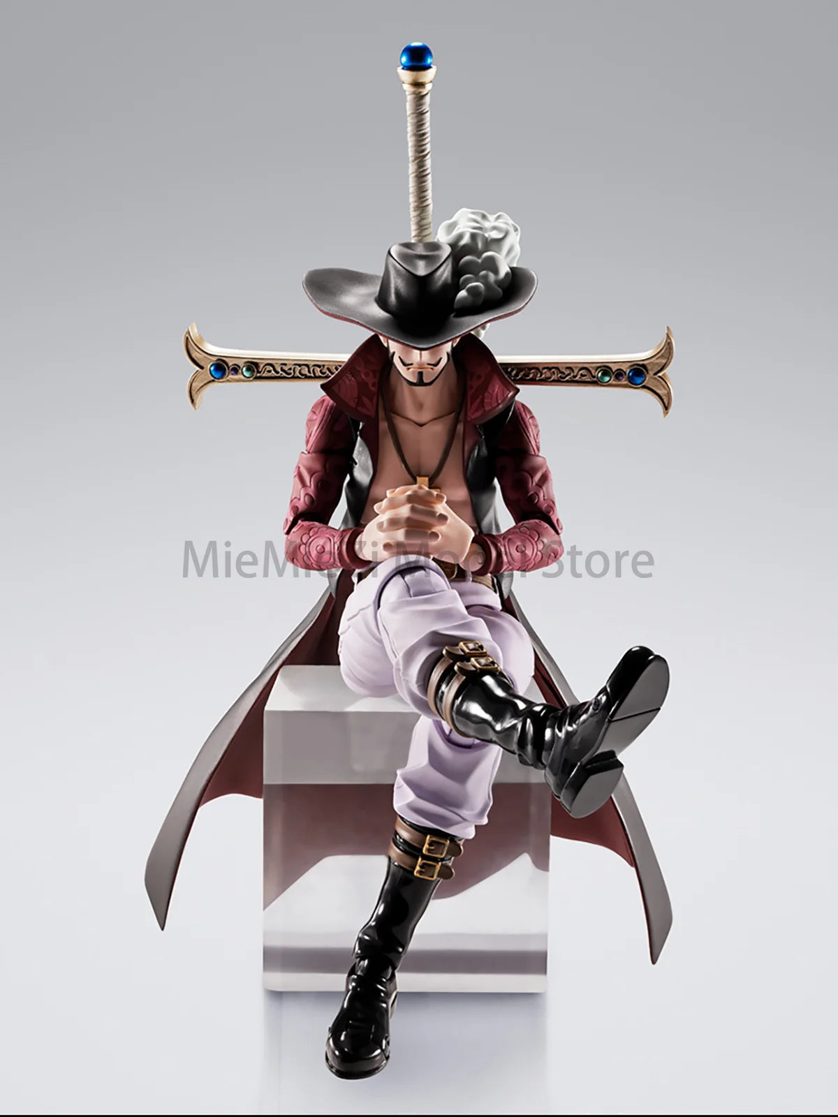 Original Genuine Bandai Action/Dolls S.H.Figuarts One Piece Dracule Mihawk Anime Figure Action Model Decoration Handsome Gift