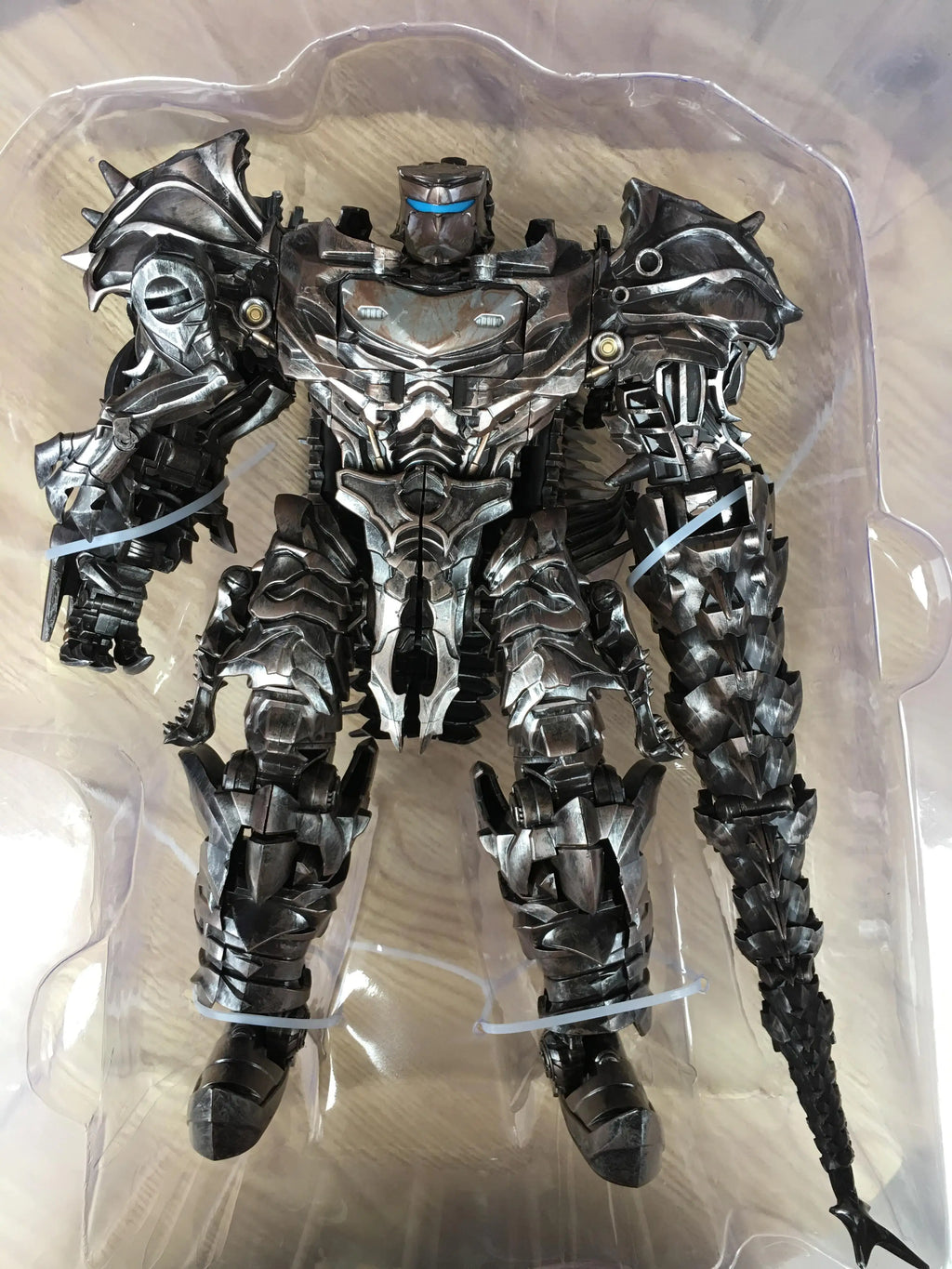 AOYI LS11 AM01 Transformation Toys Action Figure 37cm Scorn Dinobots Ancient Behemoth Dinosaur Collection Robot Model Alloy Toy