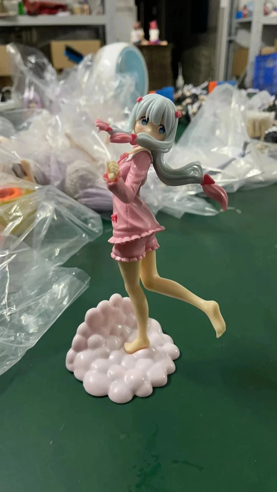 20 см Kawaii момиче фигурка Eromanga учител аниме фигурка розова пижама PVC колекция модел кукла играчки Izumi Sagiri екшън фигурка