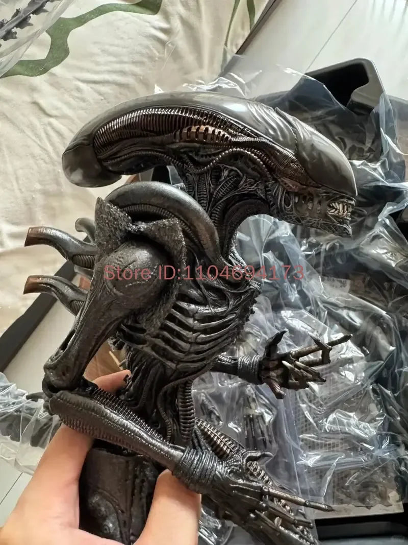 Hot Toys 1/6 MMS784 Alien Romulus Collectible Action Figure - Desktop Ornament Boy's Birthday Gift