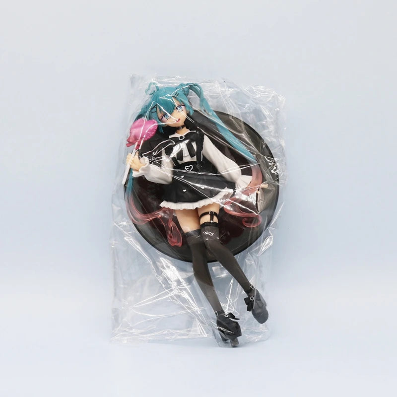 18cm Sexy Girl Hatsune Miku Anime Figure Fashion Subclture Miku Action Figure Room Decorations PVC Collection Model Doll Toys
