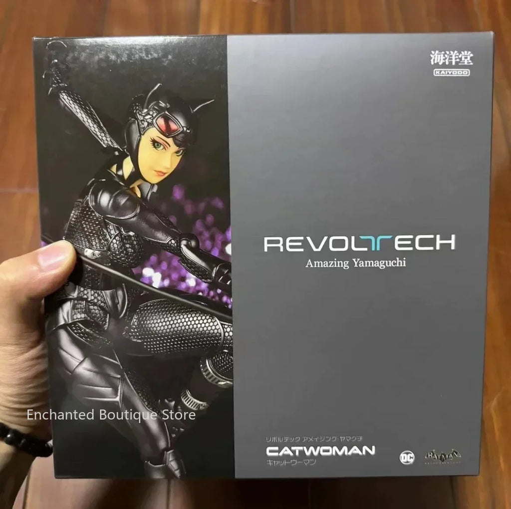 In Stock 100% Original Kaiyodo Revoltech Incrível Yamaguchi Catwoman Figuras De Ação Modelo Brinquedos  Figure Model ToyGift