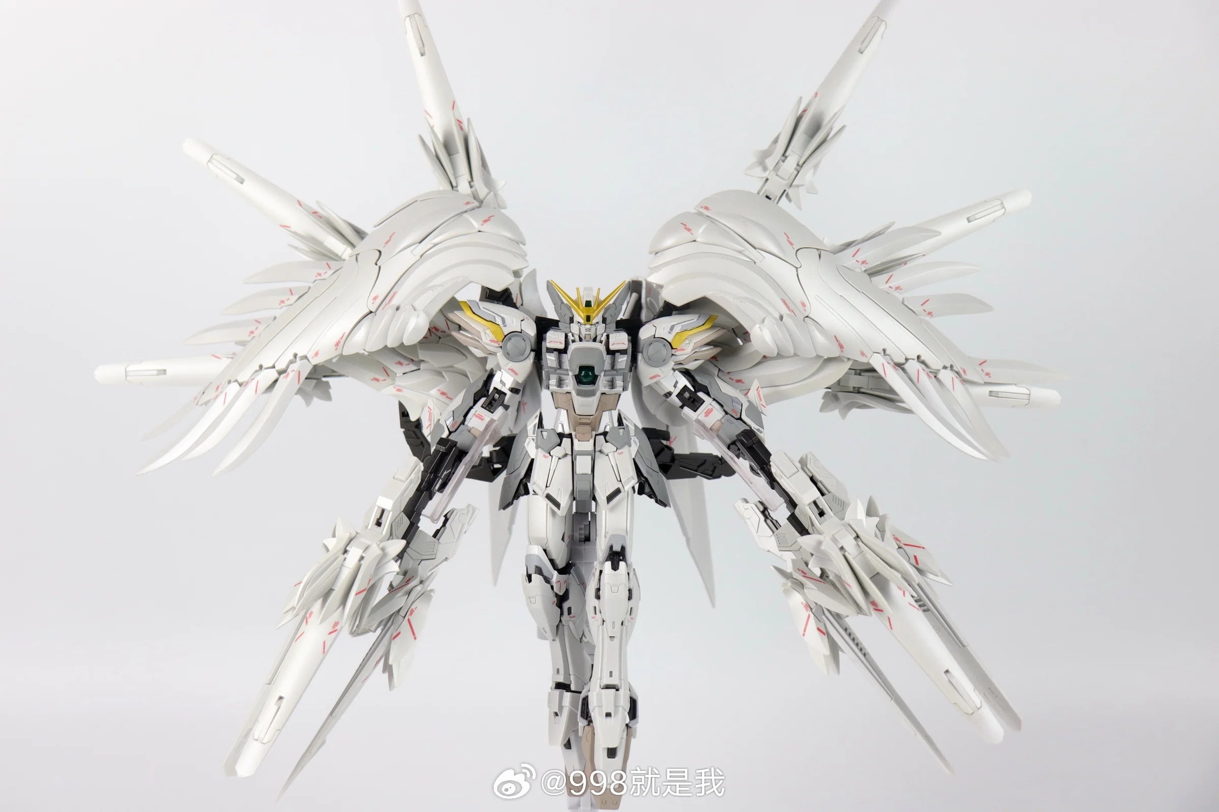 Daban 8827 Snow White Prelude Fix Wing 1/100 MG Action Figure Assemble Model Toy
