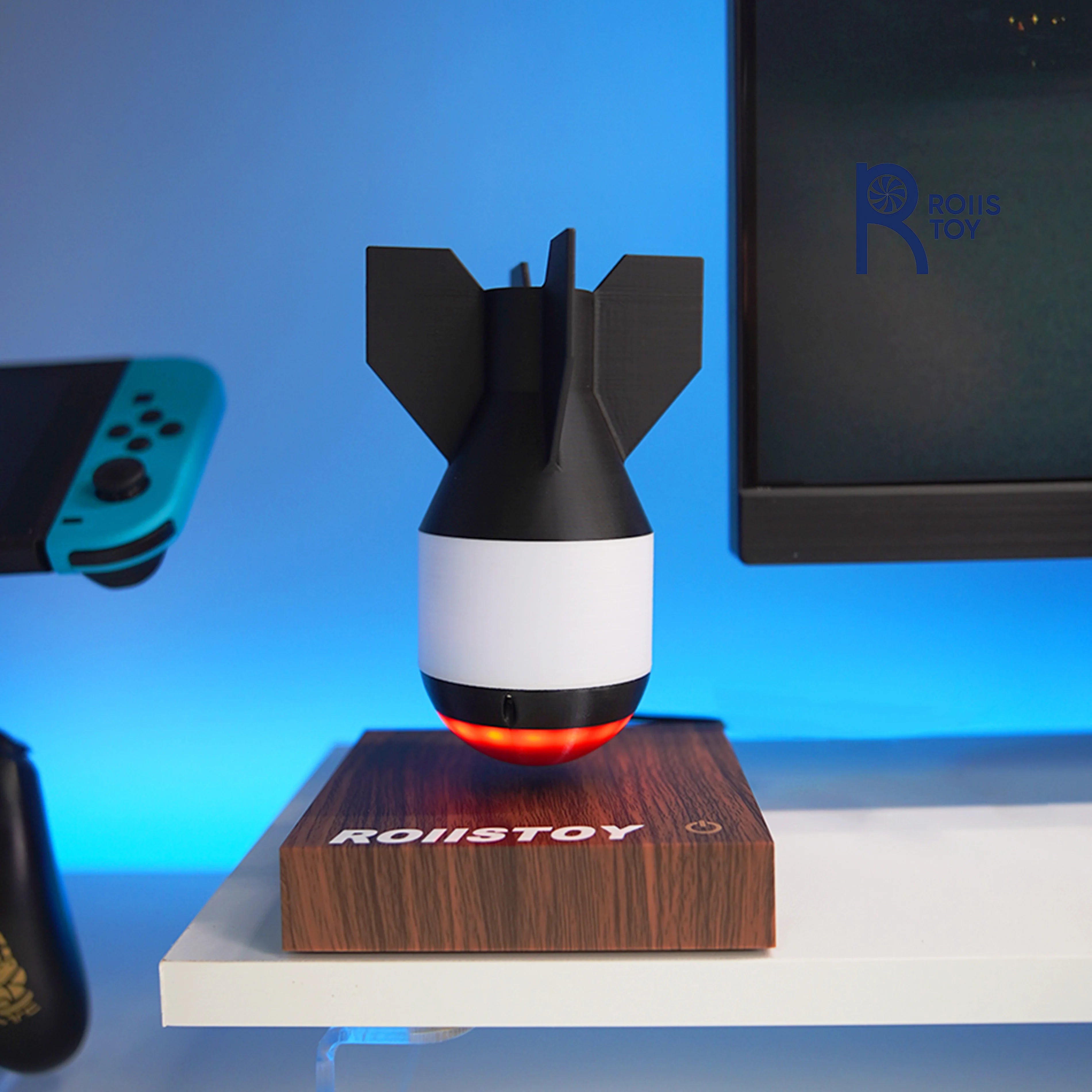 Verstellbares schwebendes Raketenmodell mit RGB-Lichtbasis für Gaming-Setup und Schreibtischdekoration für Technikbegeisterte. Cooles Geschenk für Männer