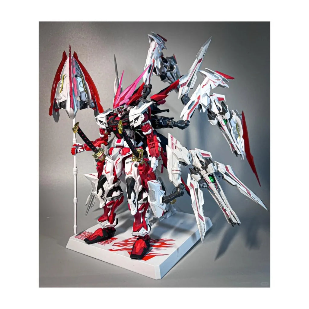 In Stock DABAN 8836 MB Style 1/100 Astray Red Frame Red Dragon Assembly Model Kit MBF-P02 Action Figure Robot Model Toy Gift