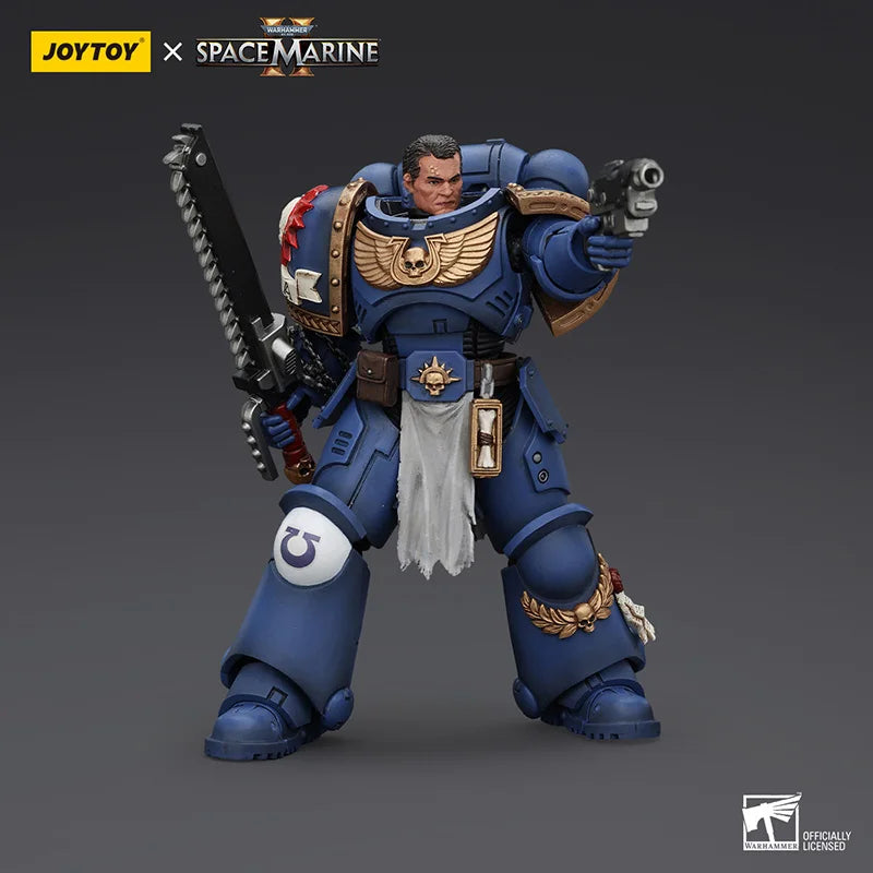 JOYTOY Warhammer 40K Ultramarines Lieutenant Titus 1:18 Action Figure with Articulated Joints Boys Hobby Collection Gifts