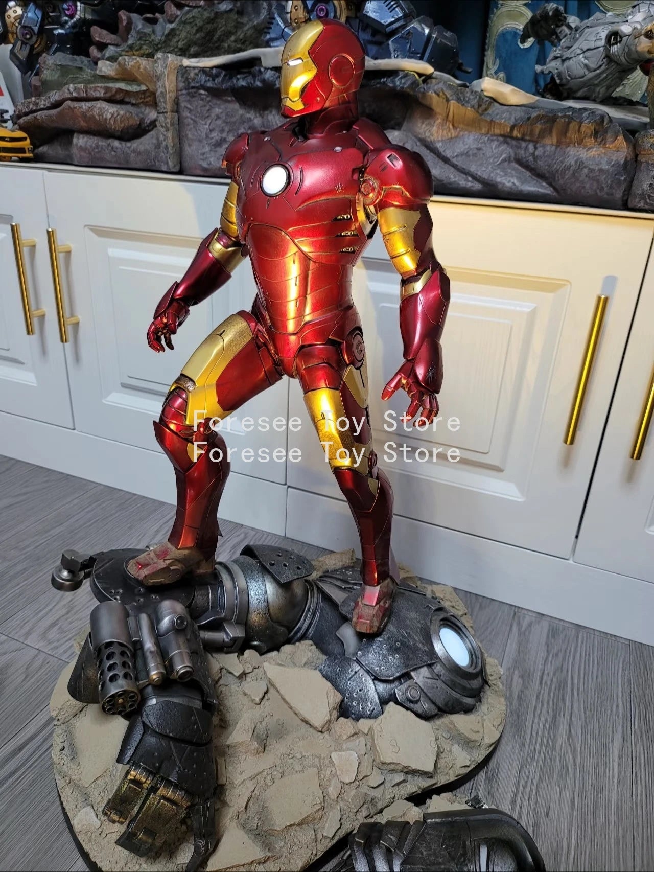 The Avengers Movie Figure 30cm New Iron Man Peripheral Resin Model Scene Statue Desktop Decorate Ornaments Birthday Gifts Toys