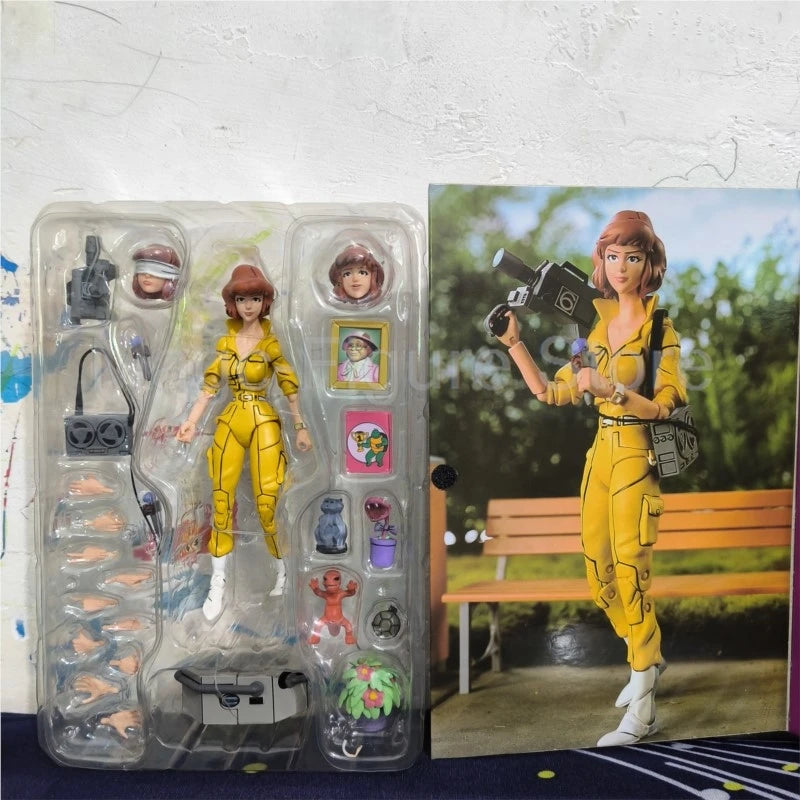 Neca Anime Yellow Clothes Female Reporter April O'Neil Action Figure Collection Model Toys Joint  Birthday Gift