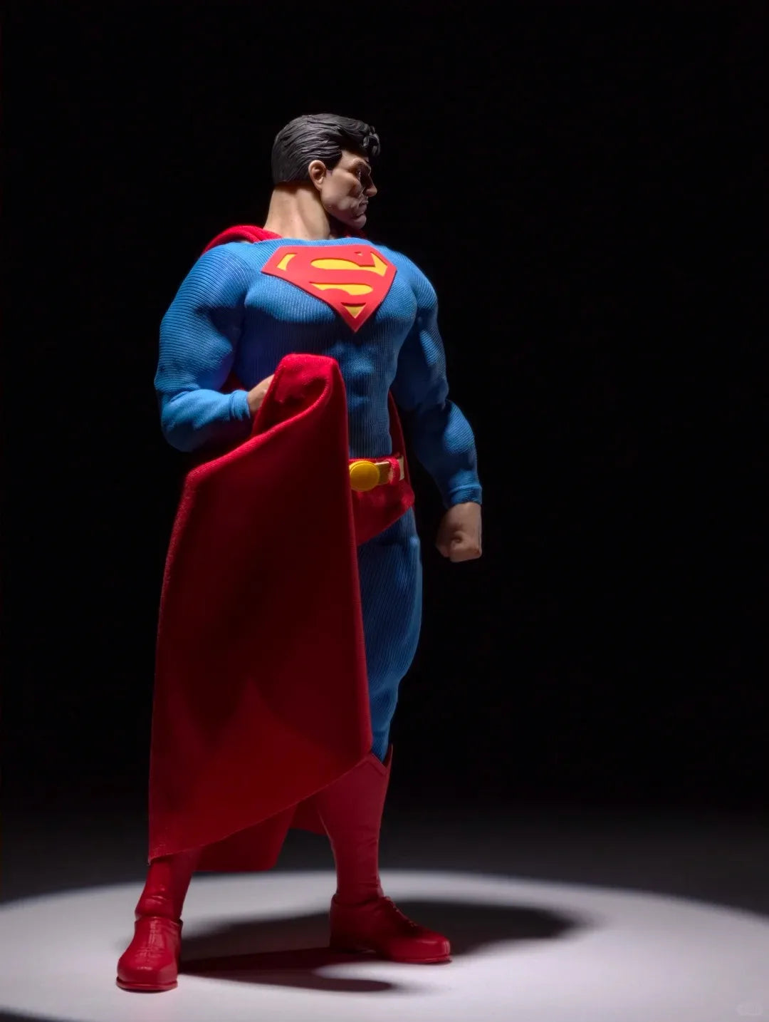 GONG Hush Superman 1/12 Action Figure Anime Doll Head Sculpture Commoner People Movable Joints Comic Collection Model Toys Gift