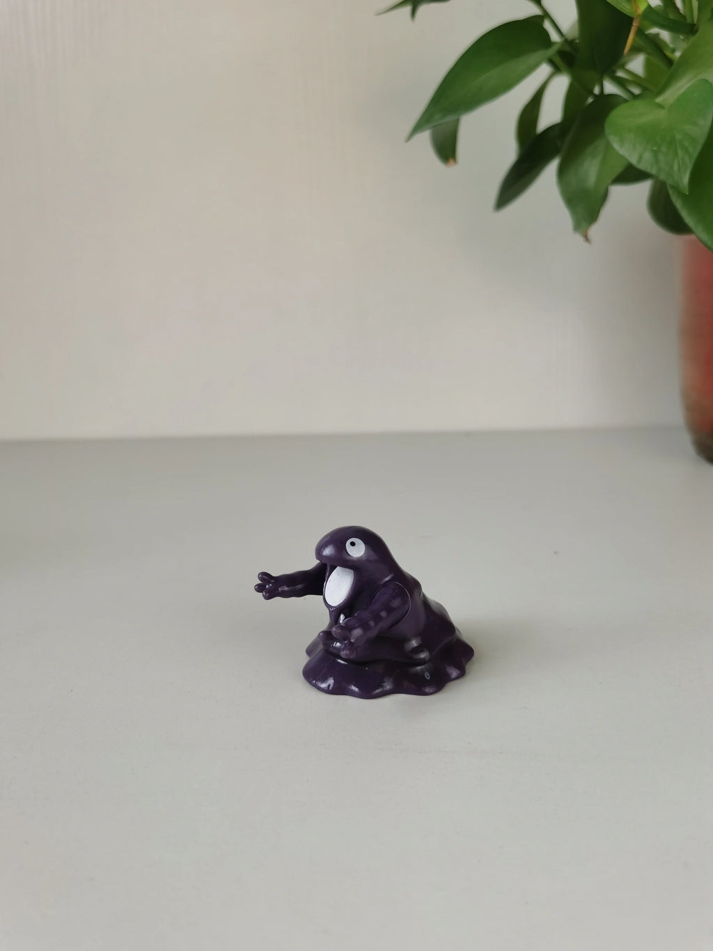 Poemon Muk Anime Figure 4cm Grimer Statue Cartoon Mini Grimer Figurine Models Collect Decor Pendant Doll Model For Kid Toys Gift