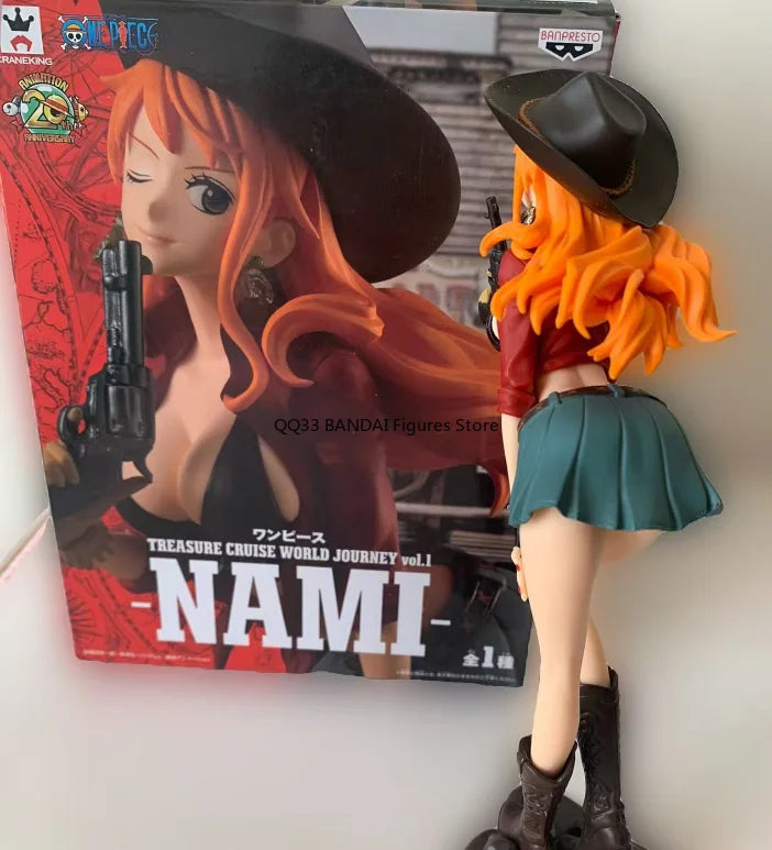 BANDAI Original ONE PIECE Cowboy Monkey D. Luffy Nami TREASURE CRUISE WORLD JOURNEY Action Figure Desktop Ornaments Model