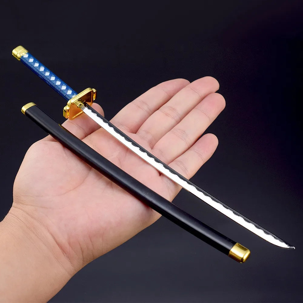 Final  F7 Peripheral Fantasy VII Sephiroth Authentic Katana Weapon Model Alloy Sword Crafts Keychain Cosplay Toy Ornament 26cm