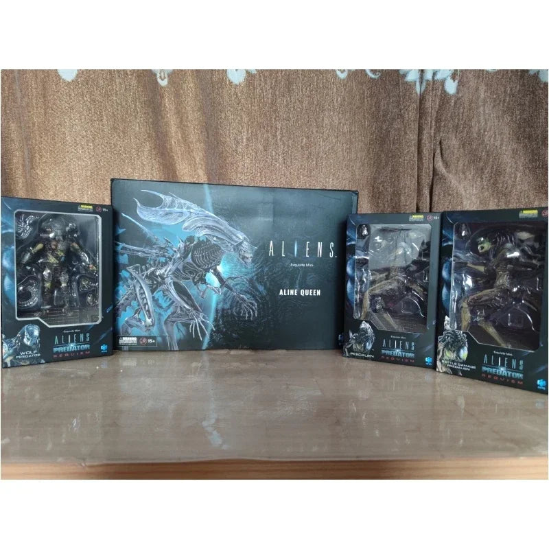 In Stock Hiya  Alien Queen Mother Queen 1:18 Giant Movie Version Super Mobile Model Toys