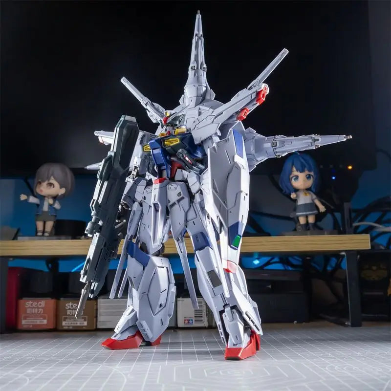 В наличност HUIJU MG 1/100 SEED Providence Regular Version Mech Assembly Model Kit Екшън фигурки Робот Пластмасови модели Комплекти Играчка Подарък