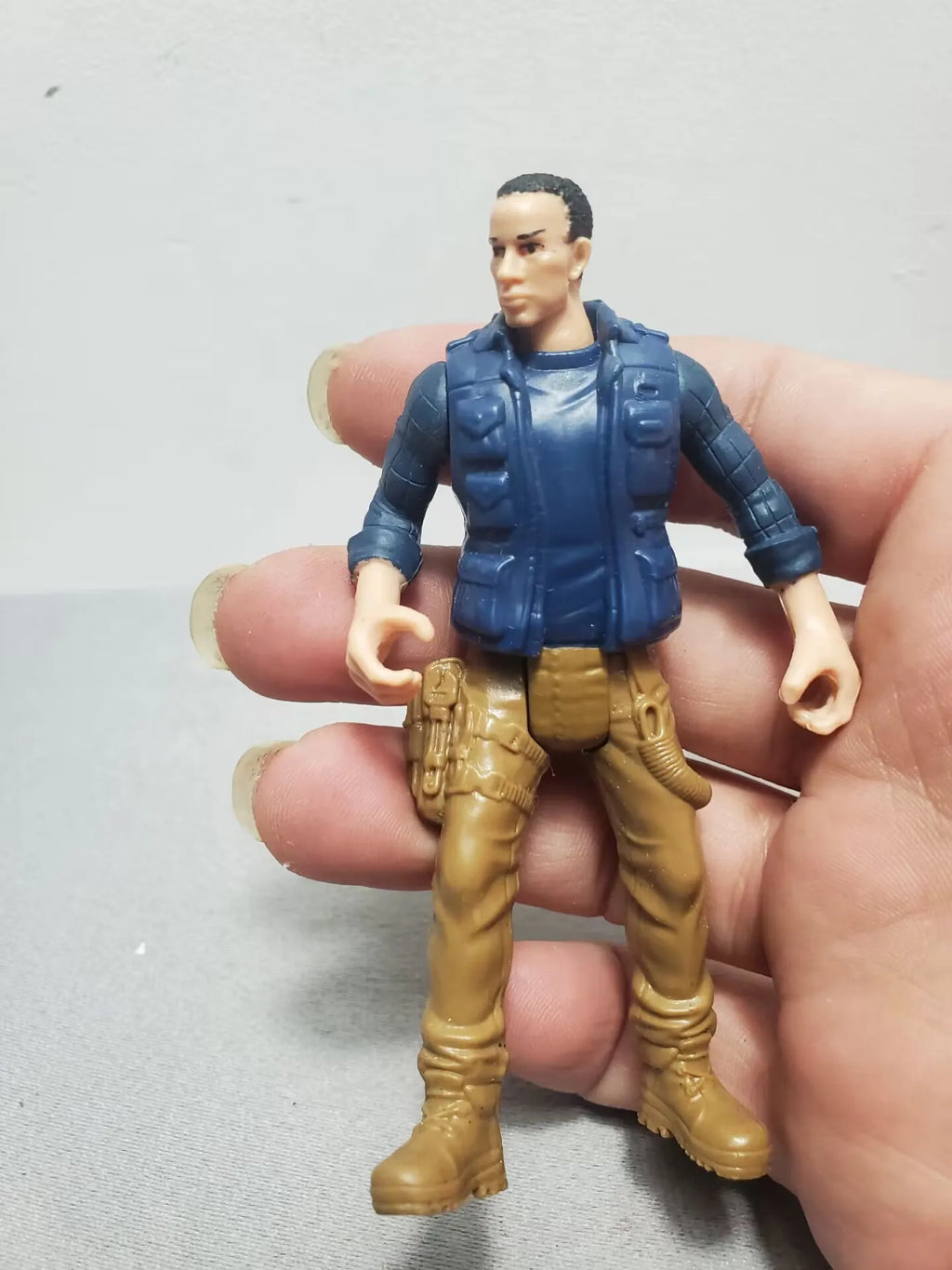 9cm 3.75" Solider Farmer Worker Military Police Action Figure Limite Collection Pirate Player Model Toy Gift for Kid Child Adult