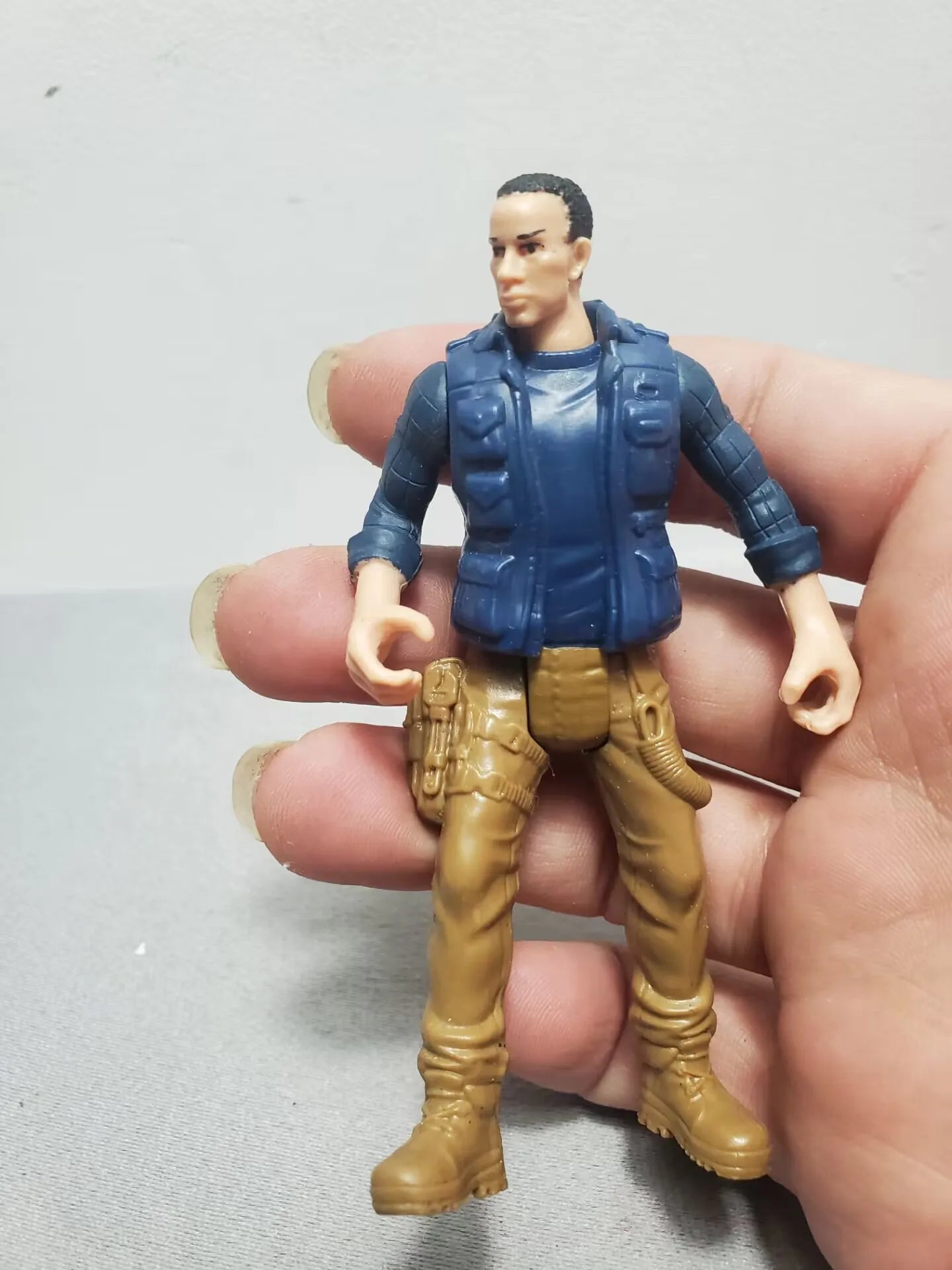 9cm 3.75" Solider Farmer Worker Military Police Action Figure Limite Collection Pirate Player Model Toy Gift for Kid Child Adult