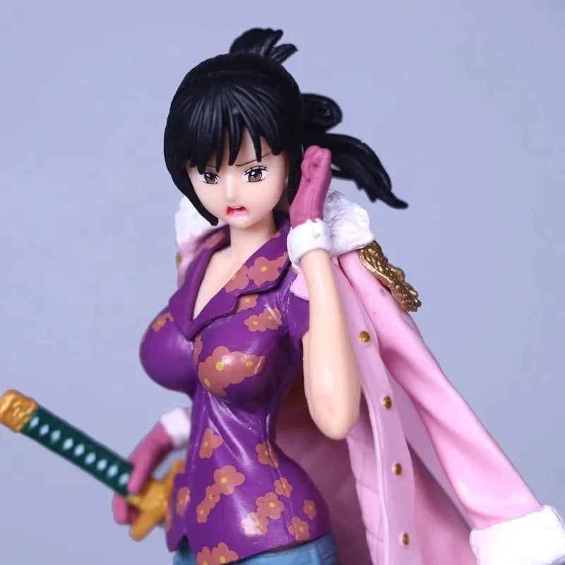 17CM Аниме One Piece Tashigi Фигура Top War Модел Играчка Подарък Фигура Колекция PVC Ver Изправена Статична