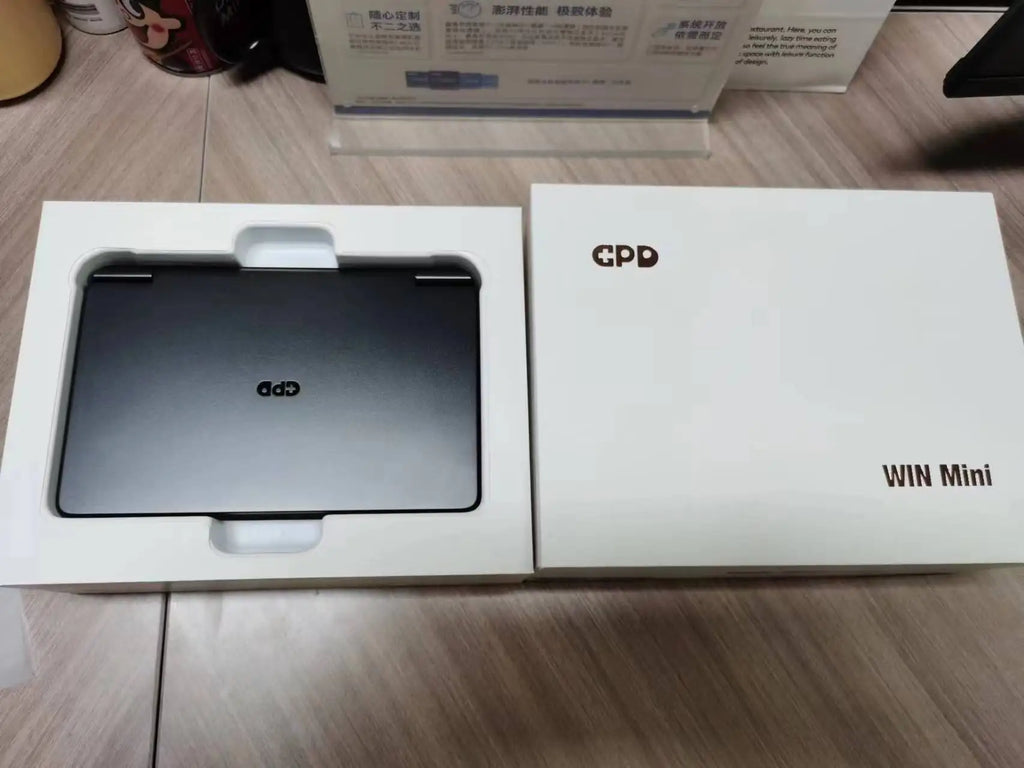GPD Win Mini Handheld 7 inch Game Player Console AMD AI 9 HX370/8840U 64G RAM 2G SSD Mini Pocket Gaming Laptop