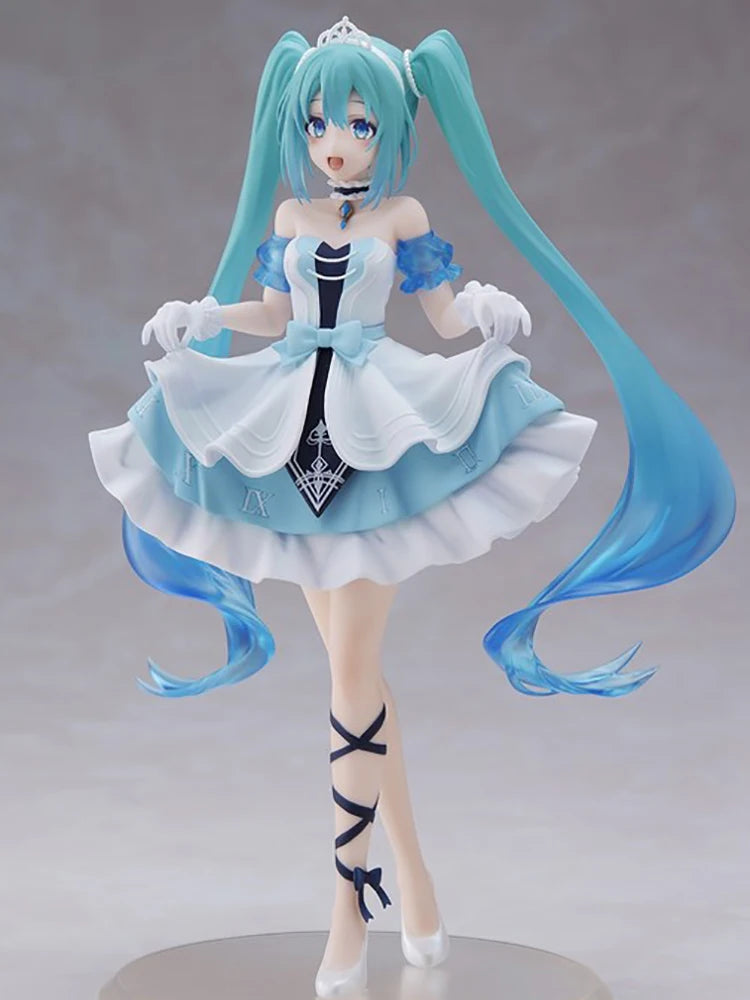 Judai Original Taito Wonderland Figure Miku Cinderella PVC Action Figure Model Doll Toys