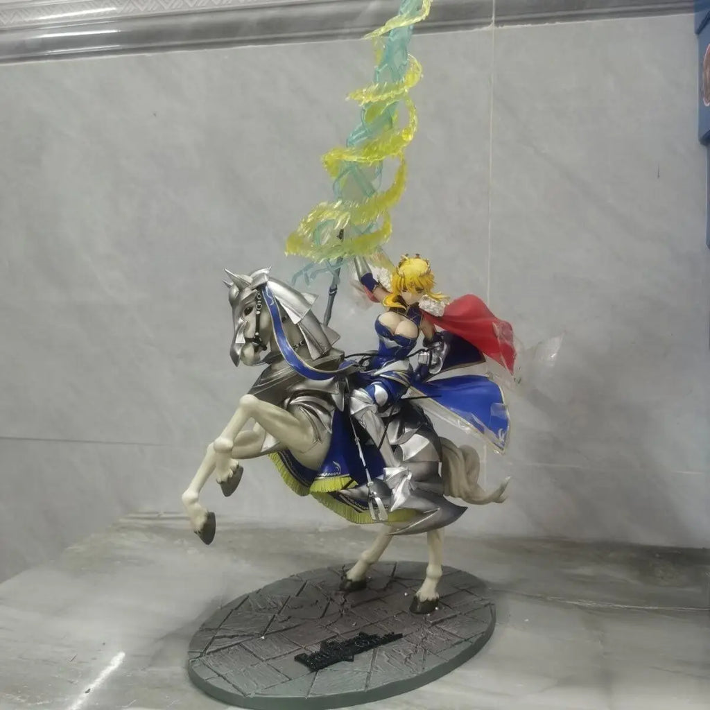 Фигура на Saber Fate/Grand Order Аниме Фигурка Altria Pendragon Екшън Фигурка PVC Готини Момичета Модел Сладка Декорация за Бюро Детски Подаръци