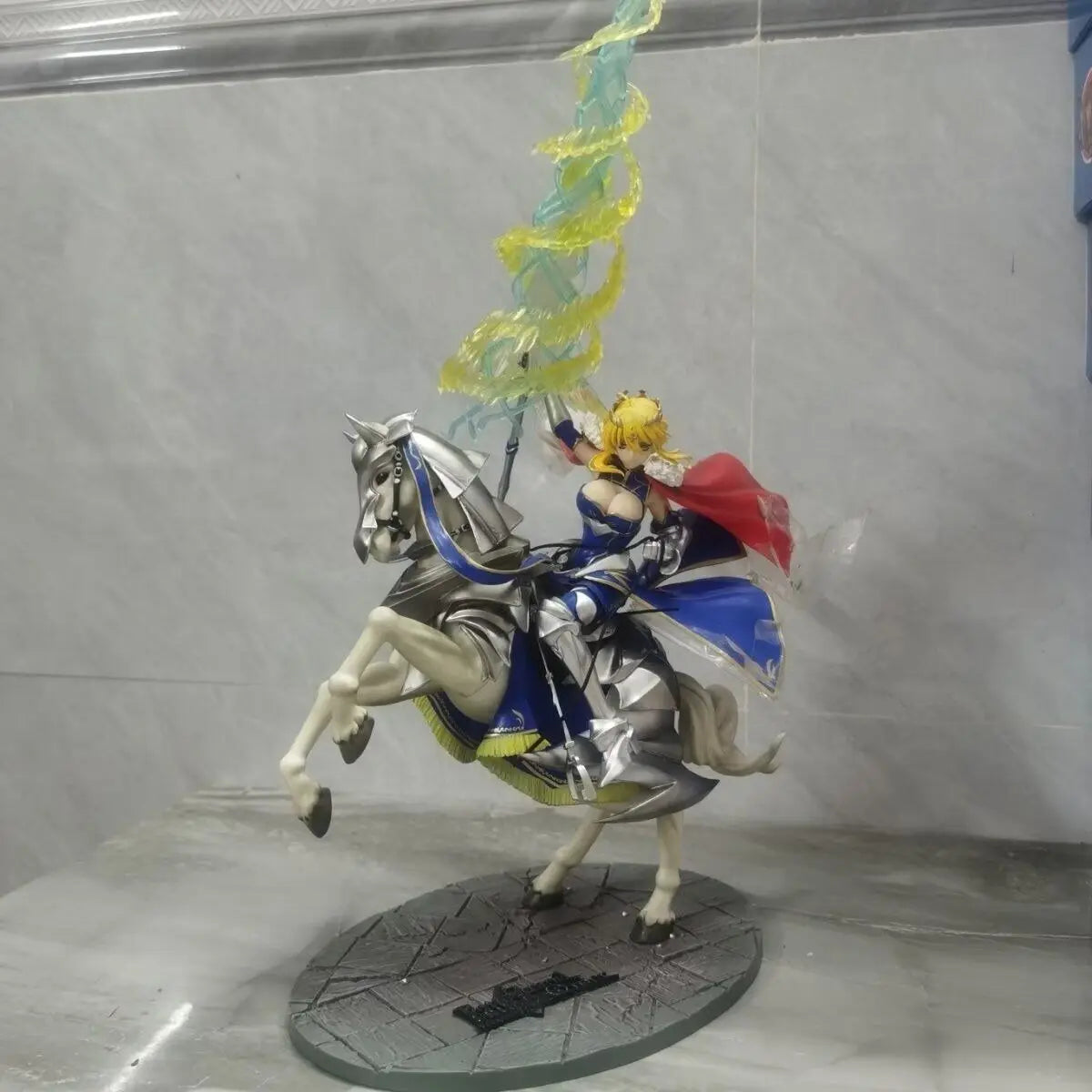 Фигура на Saber Fate/Grand Order Аниме Фигурка Altria Pendragon Екшън Фигурка PVC Готини Момичета Модел Сладка Декорация за Бюро Детски Подаръци