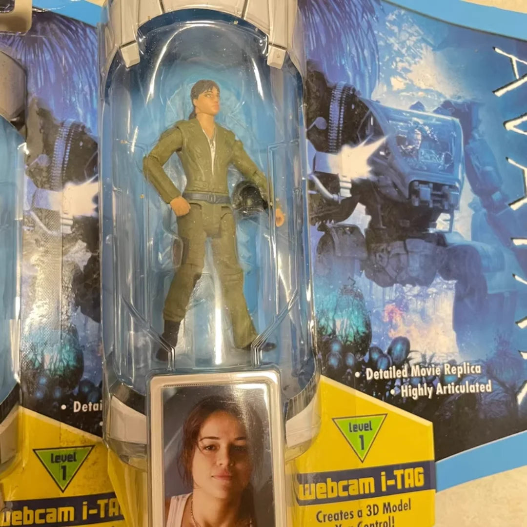 Avatar Colonel Quaritch 3.75-Inch Highly Articulated Figure - 2009 Rare Out-of-Print Vintage, Brand New Sealed