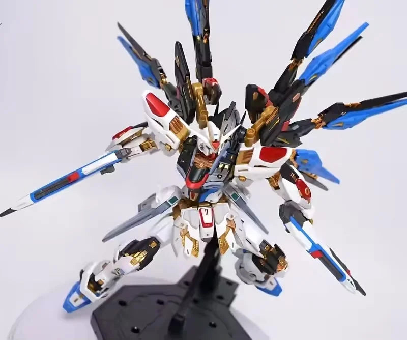 Pianxin Strike Freedom Model Mg 1/100 Mgex Assembly Model In Stock Kit Ko Ver Action Figures Robot Plastic Model Toys Gifts