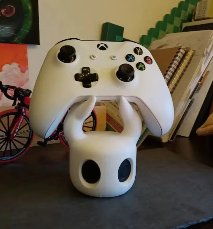 Universeller Gamecontroller-Ständer, kompatibel mit PS4/PS5/Switch Hollow Knight-Thema, cooles Desktop-Display, Gaming-Zubehör