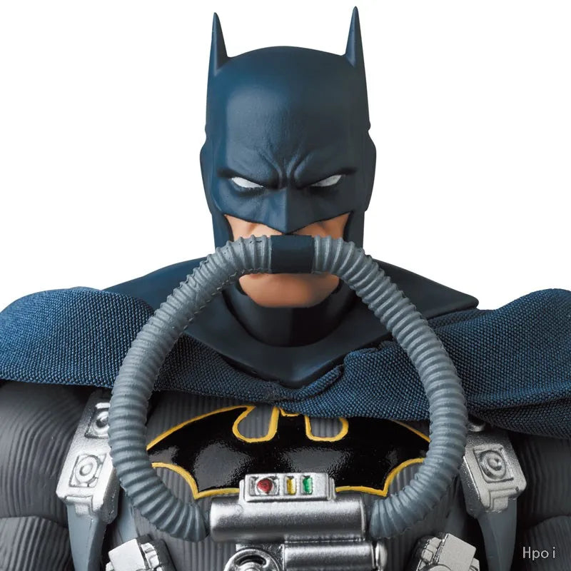 MEDICOM TOY Genuine MAFEX Series Hush Batman Joker Super STEALTH Dark JUMPER Female Hunter Nightwing Action Figures Model Toys