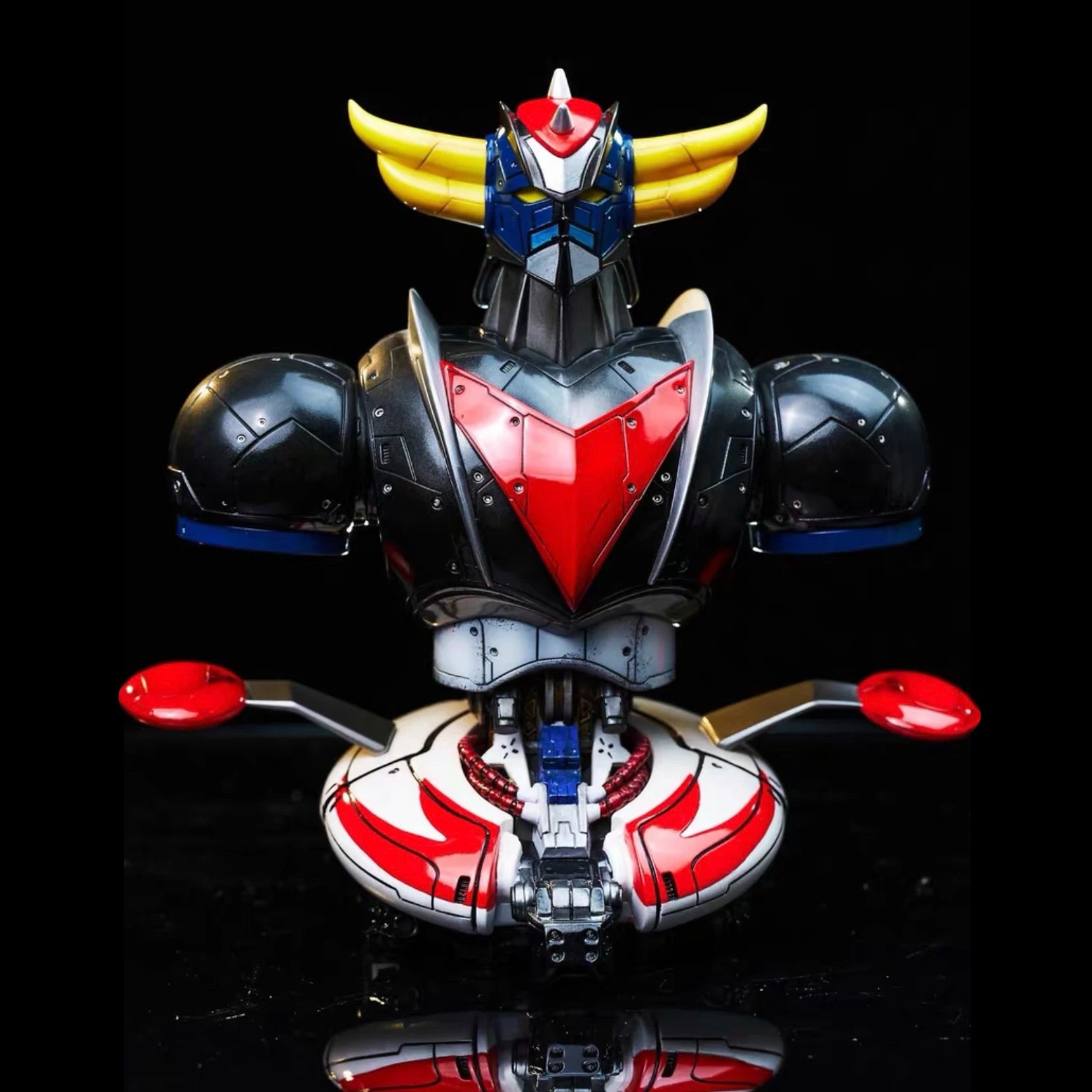 Figurama Super Robot Elite Bust Collection  GRENDIZER / MAZINGER Z / GETTER ROBO Polyresin Statue 26cm