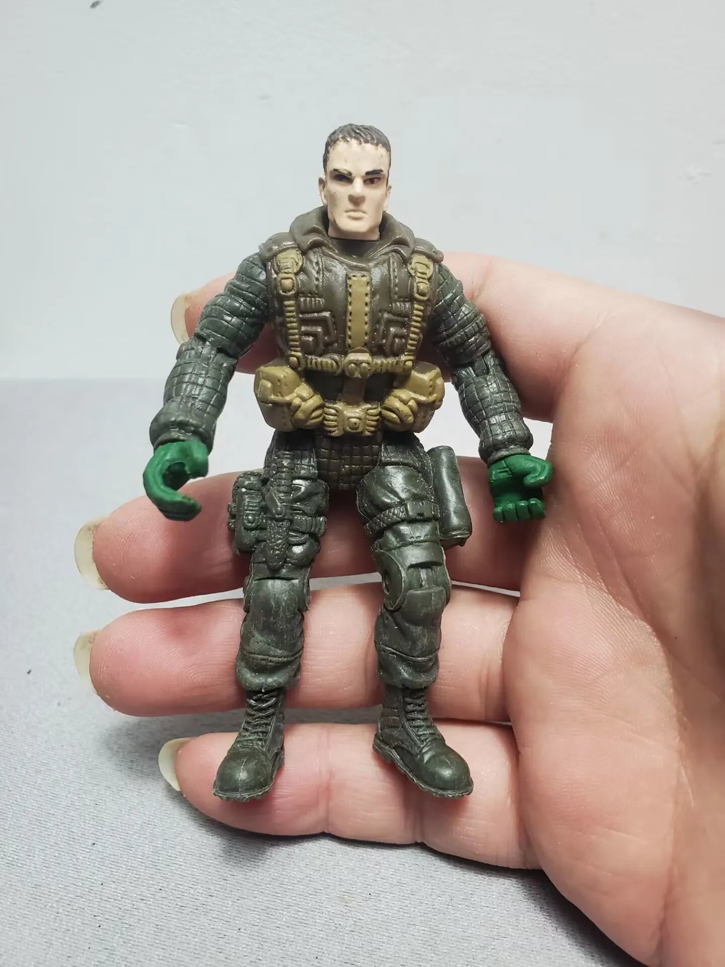 9cm 3.75" Solider Farmer Worker Military Police Action Figure Limite Collection Pirate Player Model Toy Gift for Kid Child Adult