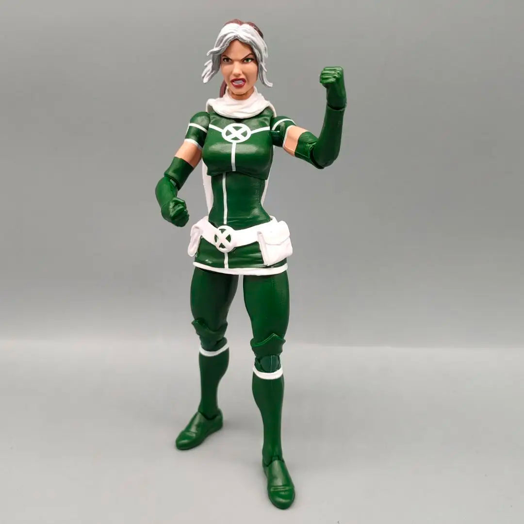 Marvel Legends Rogue with No Extra Hands Nor Head and Pyro 2-pack Set 6" Loose Action Figure