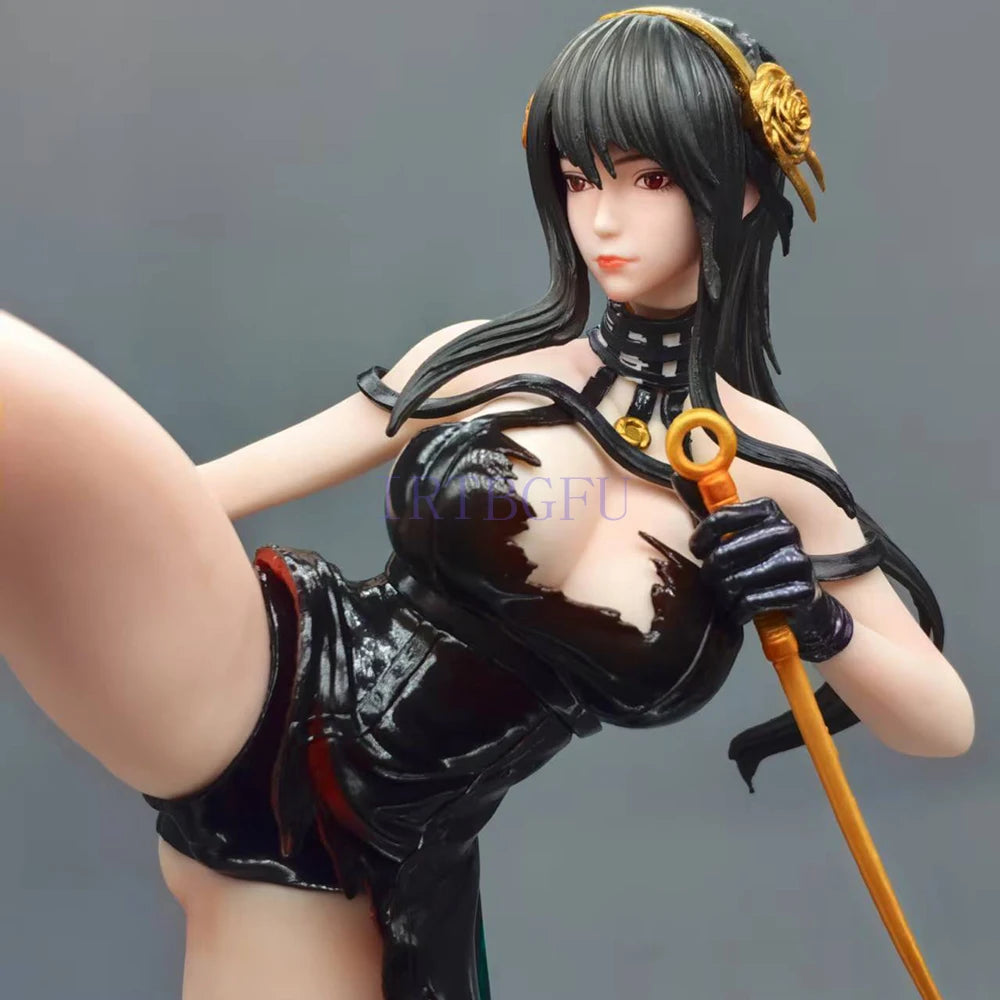 39 cm Spy × Family – Yor Forger Battle Version RO Studio Japanische Anime-Figuren PVC-Actionfigur Spielzeugspiel Sammlermodell Puppe