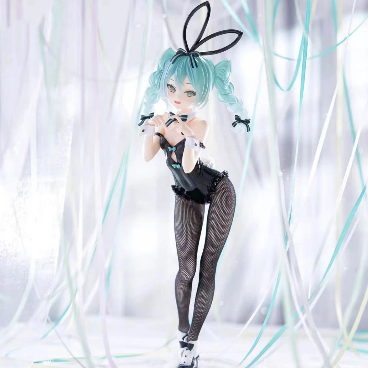 28cm Hatsune Miku Bunny Girl In Stockings Two Kinds Figure Model Statue Boys Collection Desktop Decoration Ornament Toys Gifts