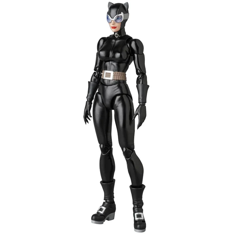 In Stock Medicom Mafex Toys DC Comics Batman Hush: Catwoman 1/12 Action Figure Collection Original Model Toy Ornament Gifts