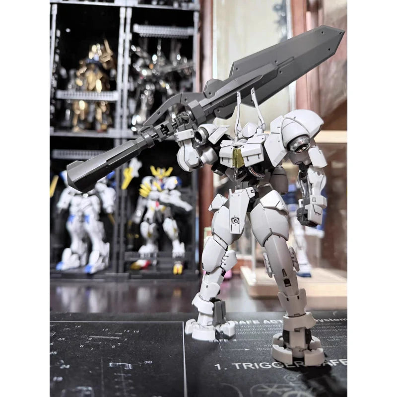 В наличност НОВ HG 1/144 TX Модел Helmwige Reincar Комплект Модел за сглобяване Екшън Фигурки Колекция Модел Робот Пластмасови Момчета Детски Играчки