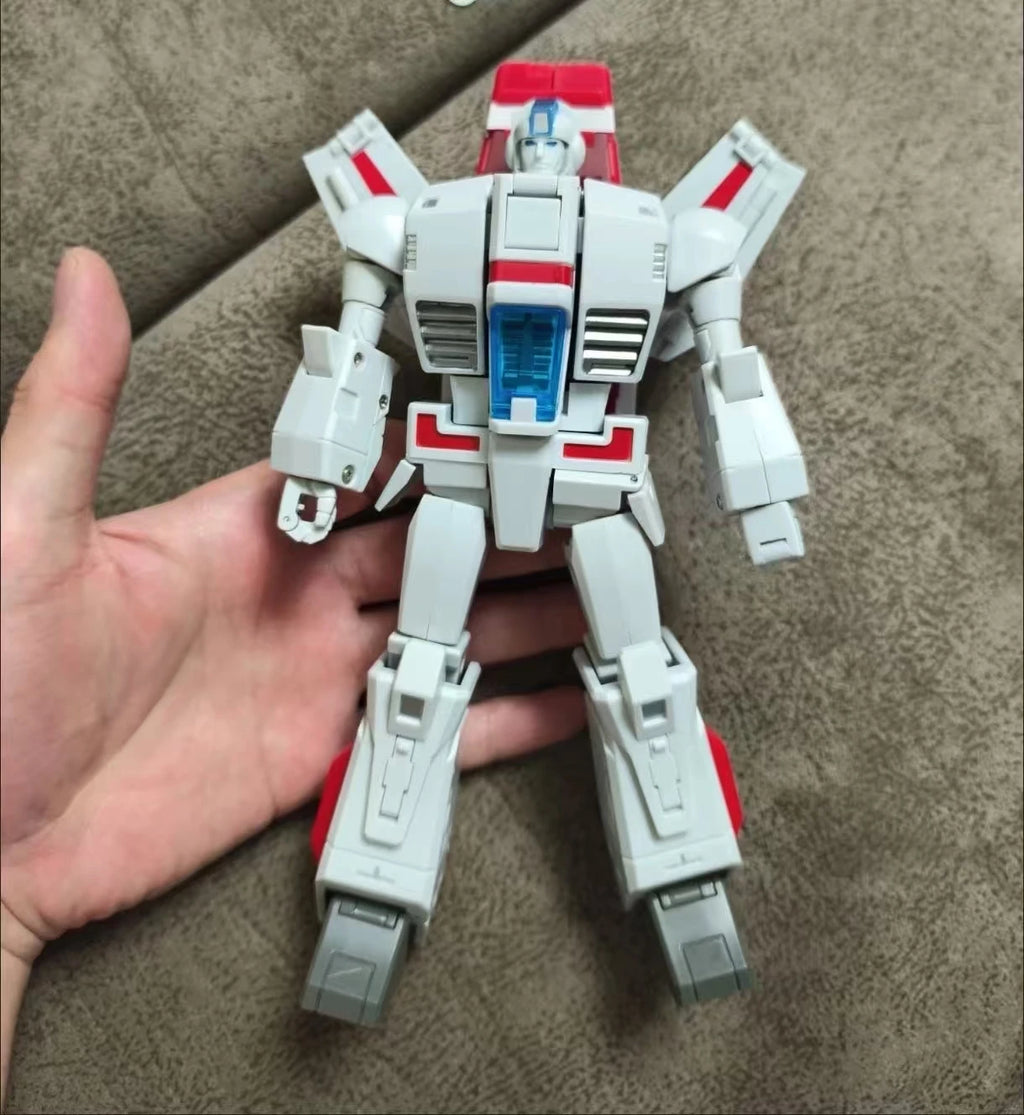 In Stock Transformation Toys IDW LG07 Jetfire Skyfire 4.0 Collection Hobby Robot Ornaments Action Figures Boy Gift Collection