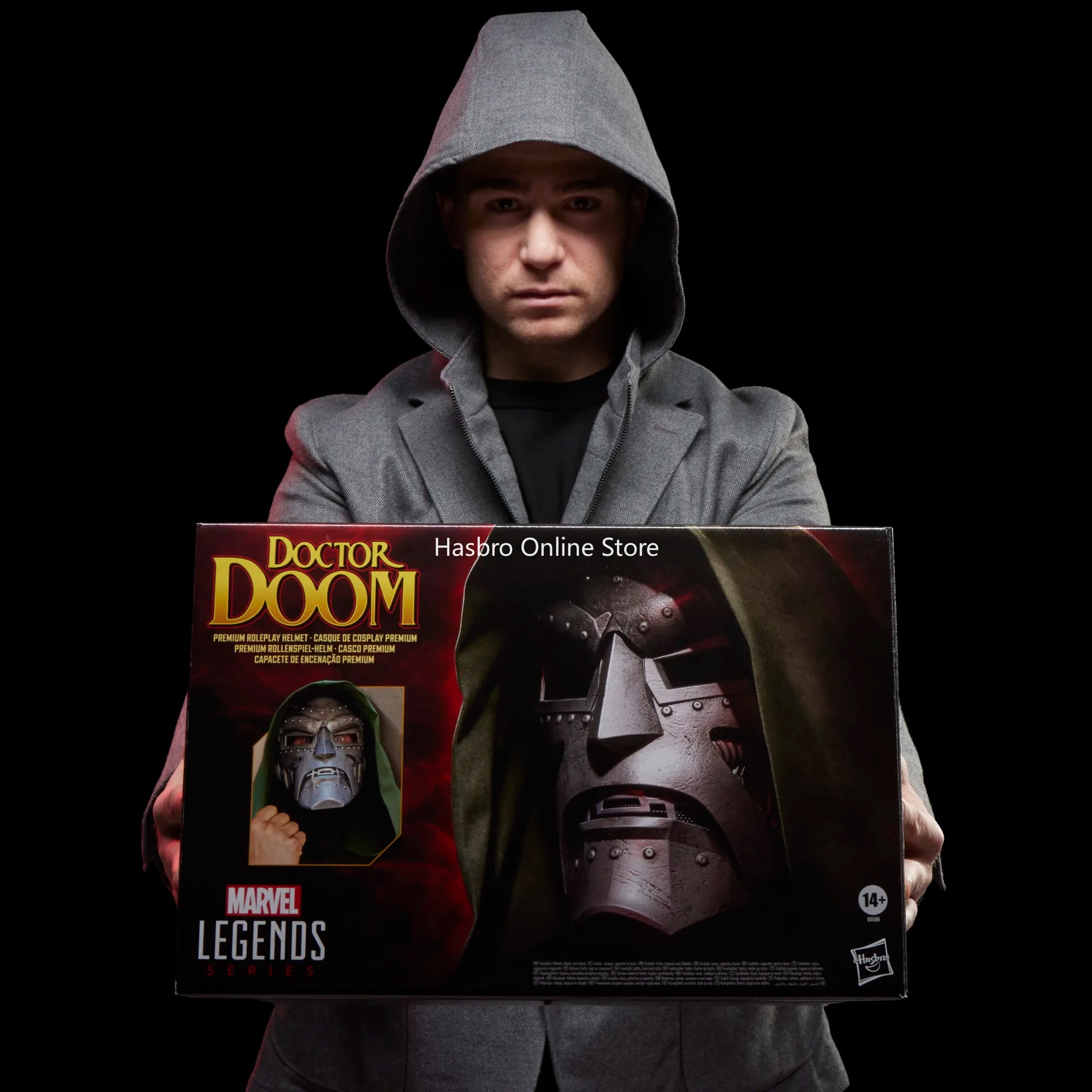 [In Stock] Hasbro Marvel Legends Series Doctor Doom Premium Roleplay Helmet, 1:1 SCALE Doctor Doom Mask Collectible Gear G0586