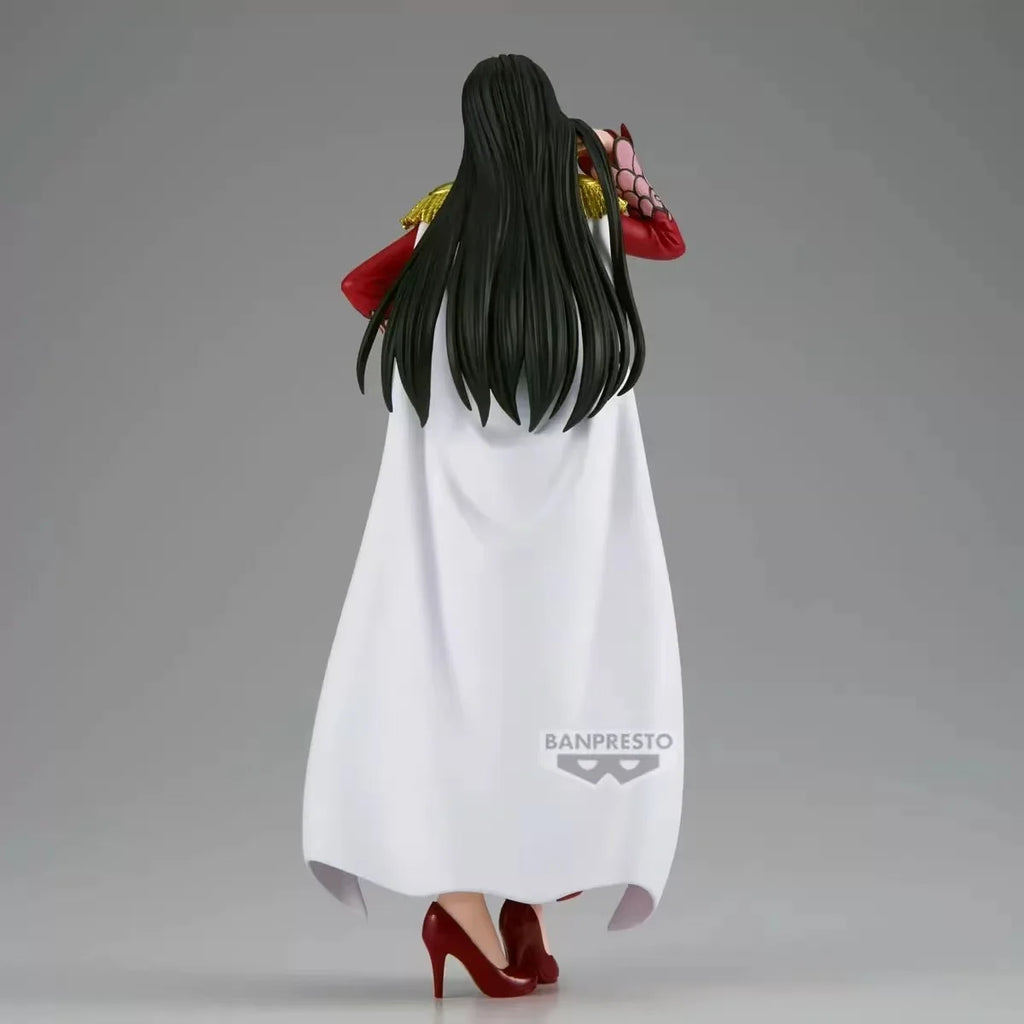 17CM Boa Hancock Фигура Аниме ЕДНО ПАРЧЕ Сладък Коледен Стил Различни Цветове Настолен Голф Модел Играчка Колекция Орнаменти PVC