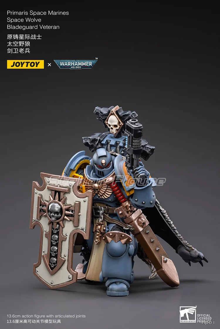 【SF】JOYTOYS 1/18 Action Figure Pmaris Space Marines Space Wolve Bladeguard Veteran Model Toys Gifts Collection Ornaments