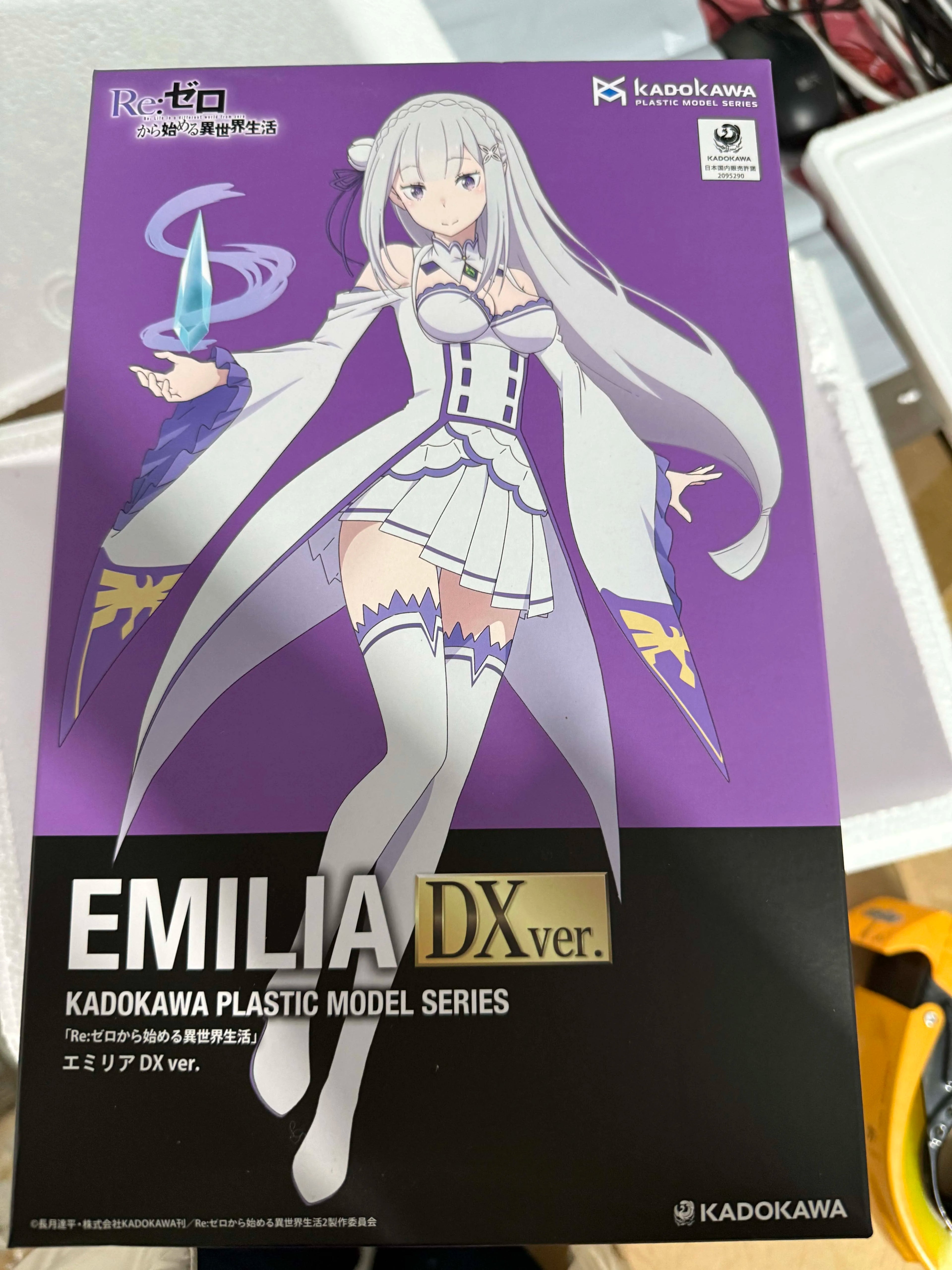 KADOKAWA Plastic Model Re:ZERO Emilia DX Ver. Swimsuit & Gown Dual Body Pre-colored Ready Stock