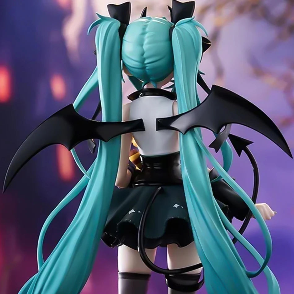Anime Figur 19cm Kleiner Teufel Hatsune Miku Xiaoyuan Bär Niedliches Actionmodell PVC Spielzeugsammlung Desktop-Zubehör Geschenk