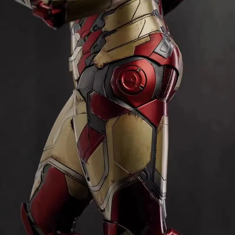 New Product In Stock 1/4 Mk42 Marvel Iron Man Action Figure Statue In Red And Gold Color Scheme Super Cool With Luminous Effect