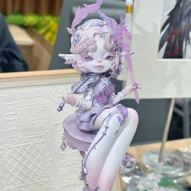 NEW Dominator Svia Fallen Angle Action Figure Black and White Queen Doll Vintage Elf Beauty Baby Designers Toy Art Collection