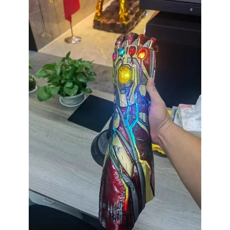 1/1 Marvel Comics Figure Iron Man Infinity Gauntlet Can Glow Resin Anime Model Desktop Ornaments Holiday Gifts Children Toys