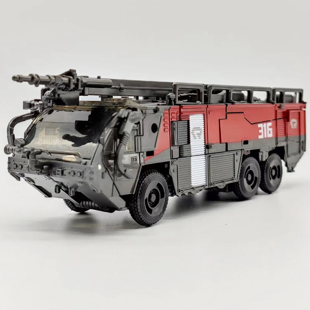 Трансформиращи играчки BAIWEI Sentinel Prime TW1024 Пожарна машина TW-1024 Автоботи Камион Модел SS61 Екшън фигурка Деформиращ робот